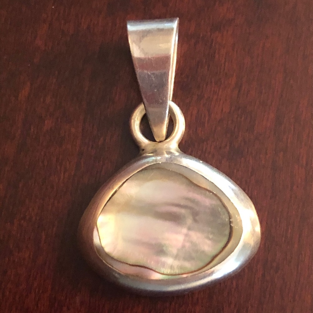 Mother of Pearl Pendant